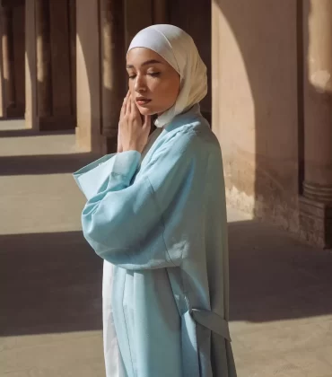 Cloudless sky kimono